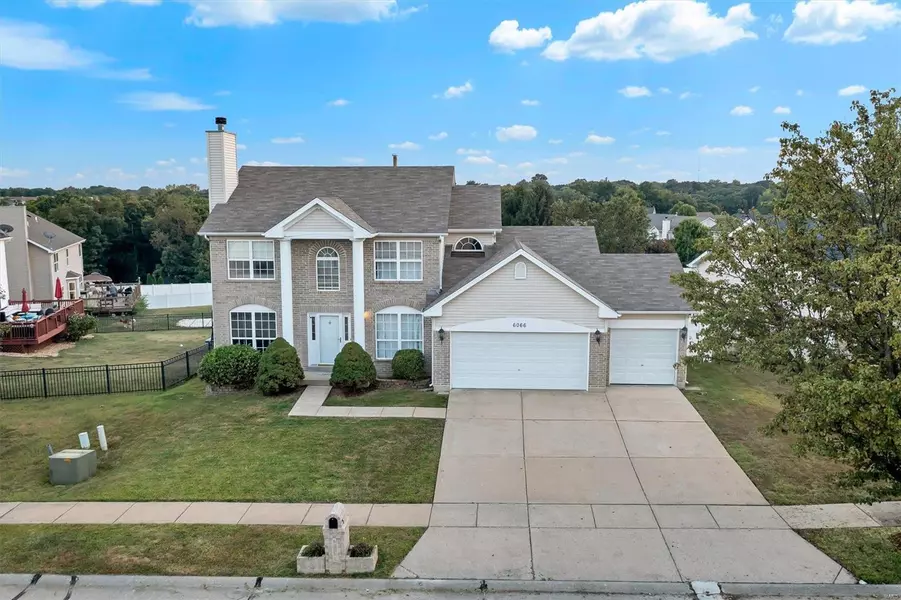 6066 Timber Hollow LN, High Ridge, MO 63049