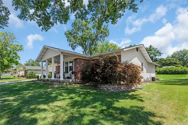 St Charles, MO 63303,1122 Grand Prix DR