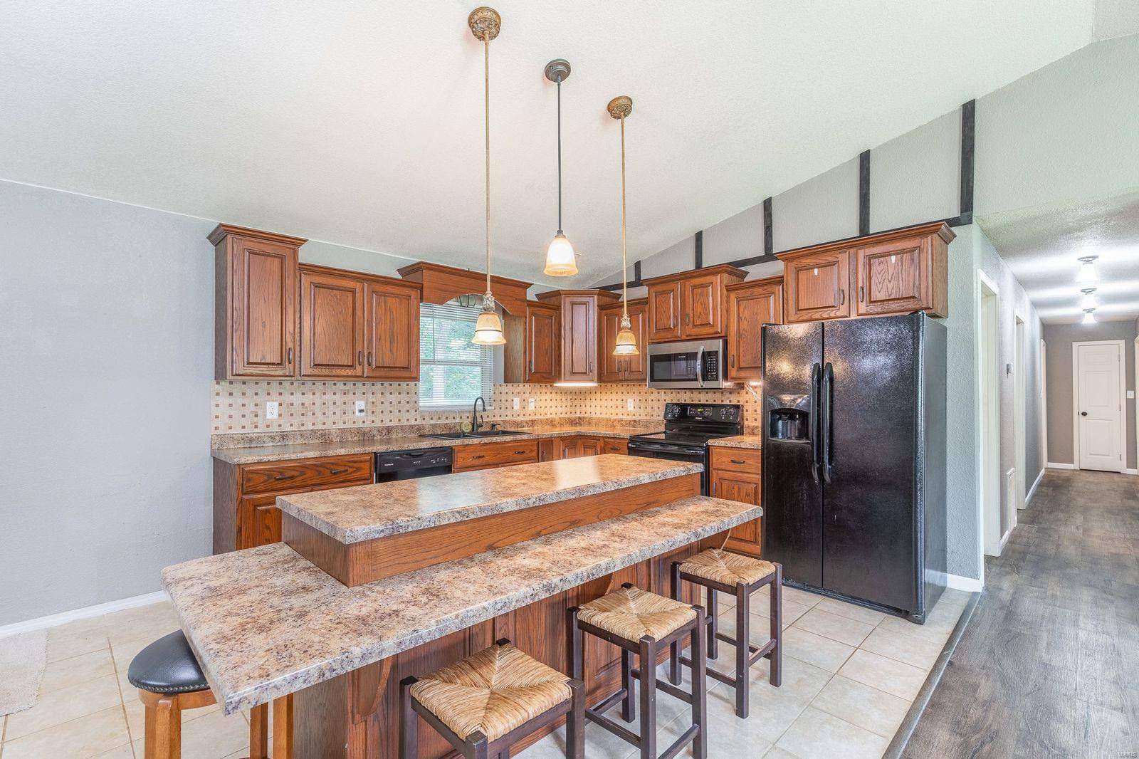 Williamsville, MO 63901,42 Birdsong Road