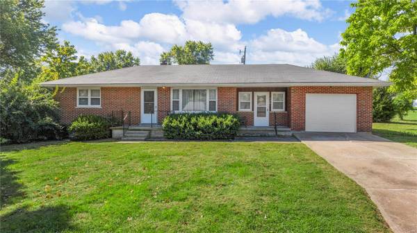 120 Cedar AVE, Jonesburg, MO 63351