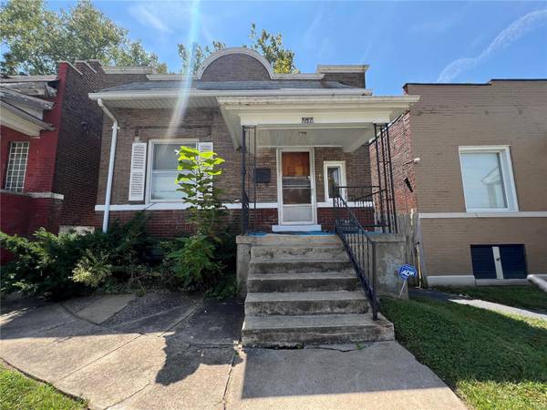 4530 Greer AVE,  St Louis,  MO 63115