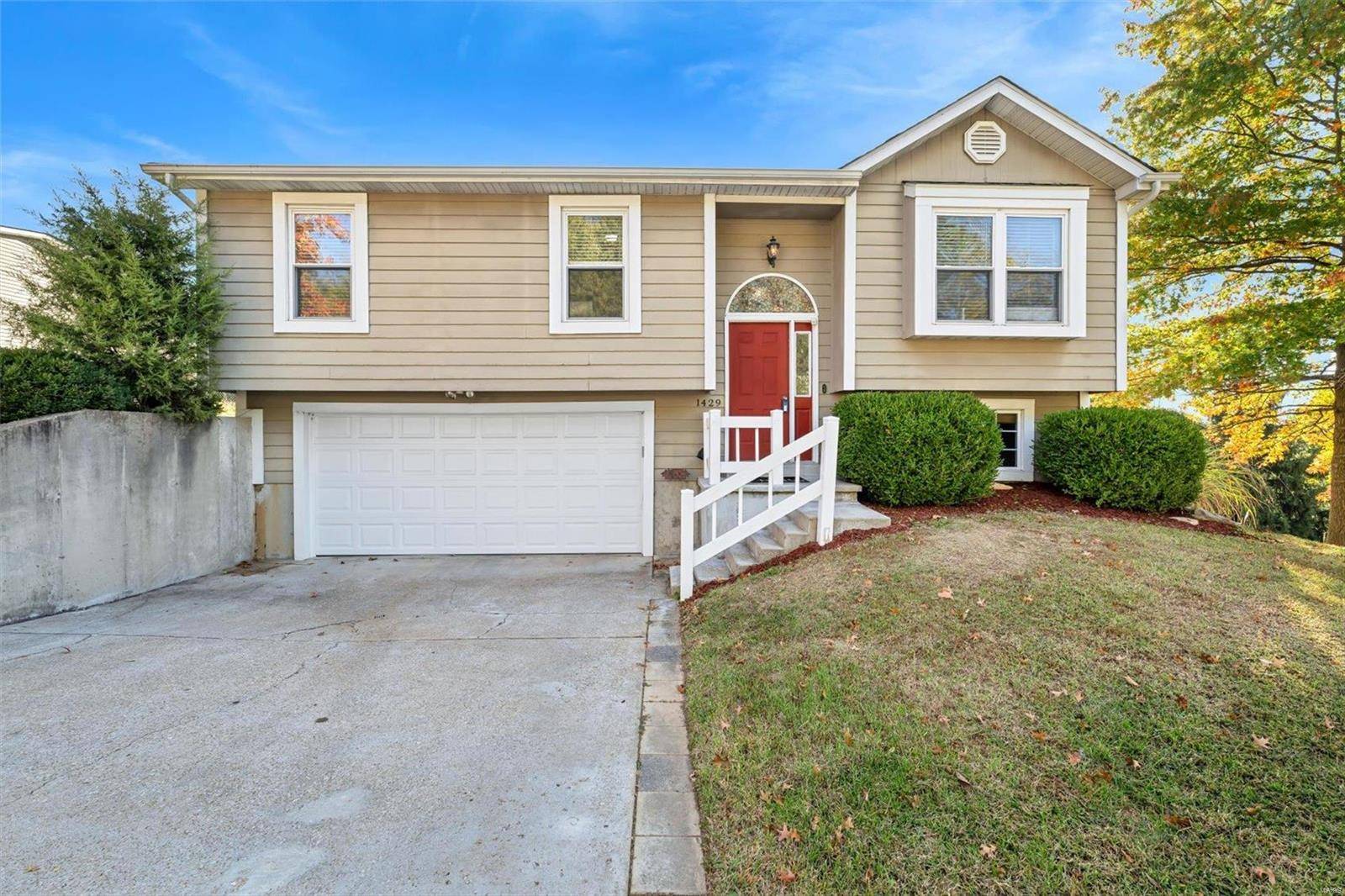 1429 Dutch Mill DR, Arnold, MO 63010