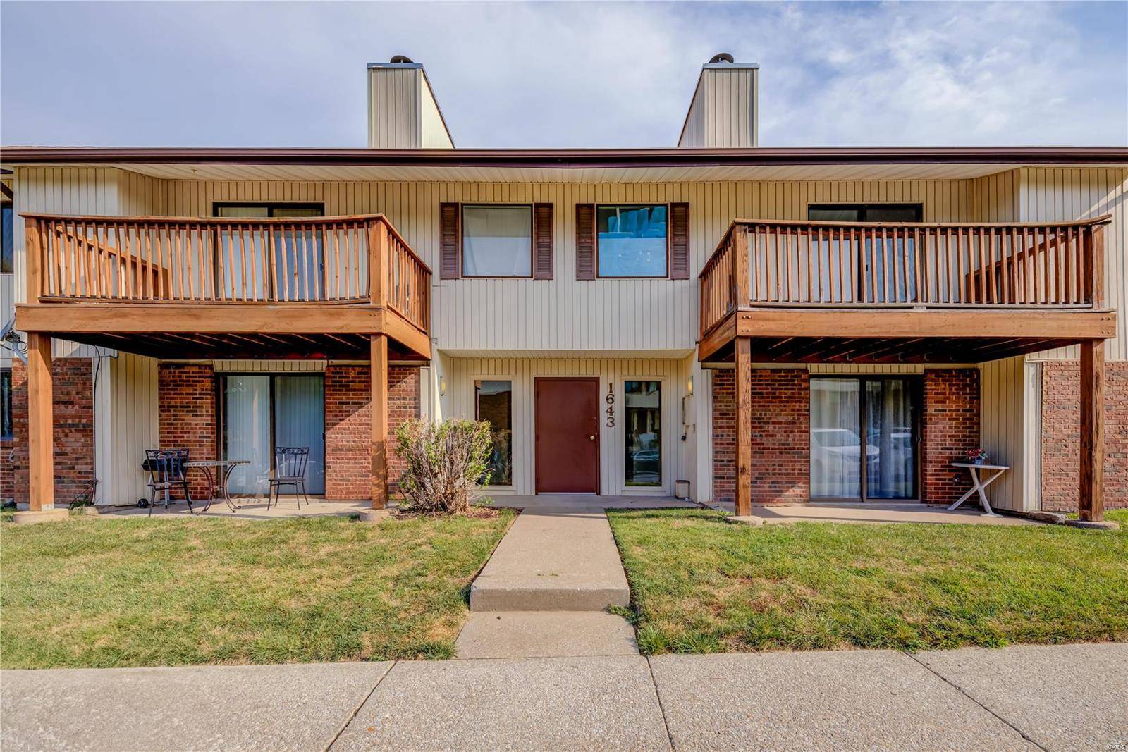 Florissant, MO 63033,1643 Summer Run DR #23
