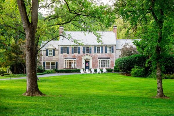 13 Countryside LN, St Louis, MO 63131