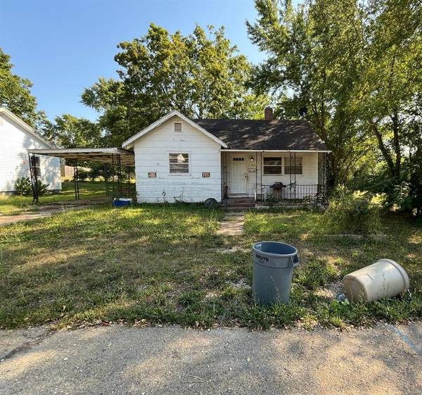 405 E Marvin AVE, Fredericktown, MO 63645