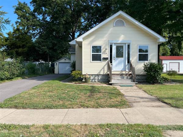 129 W South ST, Litchfield, IL 62056