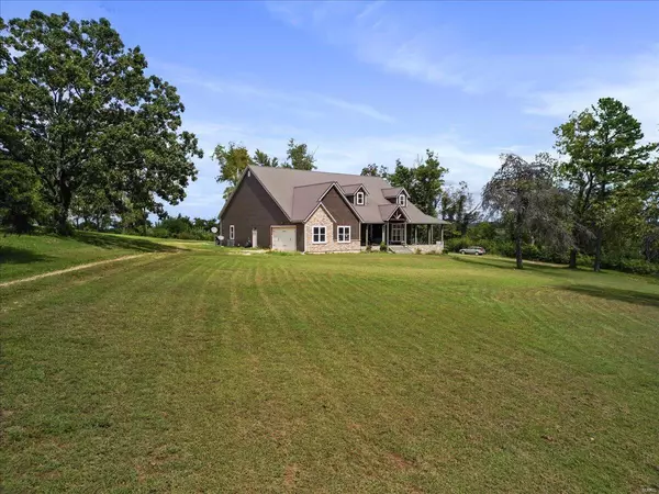 1131 M- HIGHWAY 63, Cabool, MO 65689