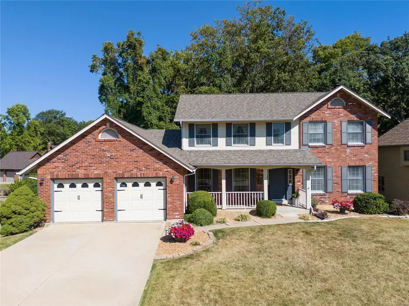 1148 White Lake DR, St Charles, MO 63301