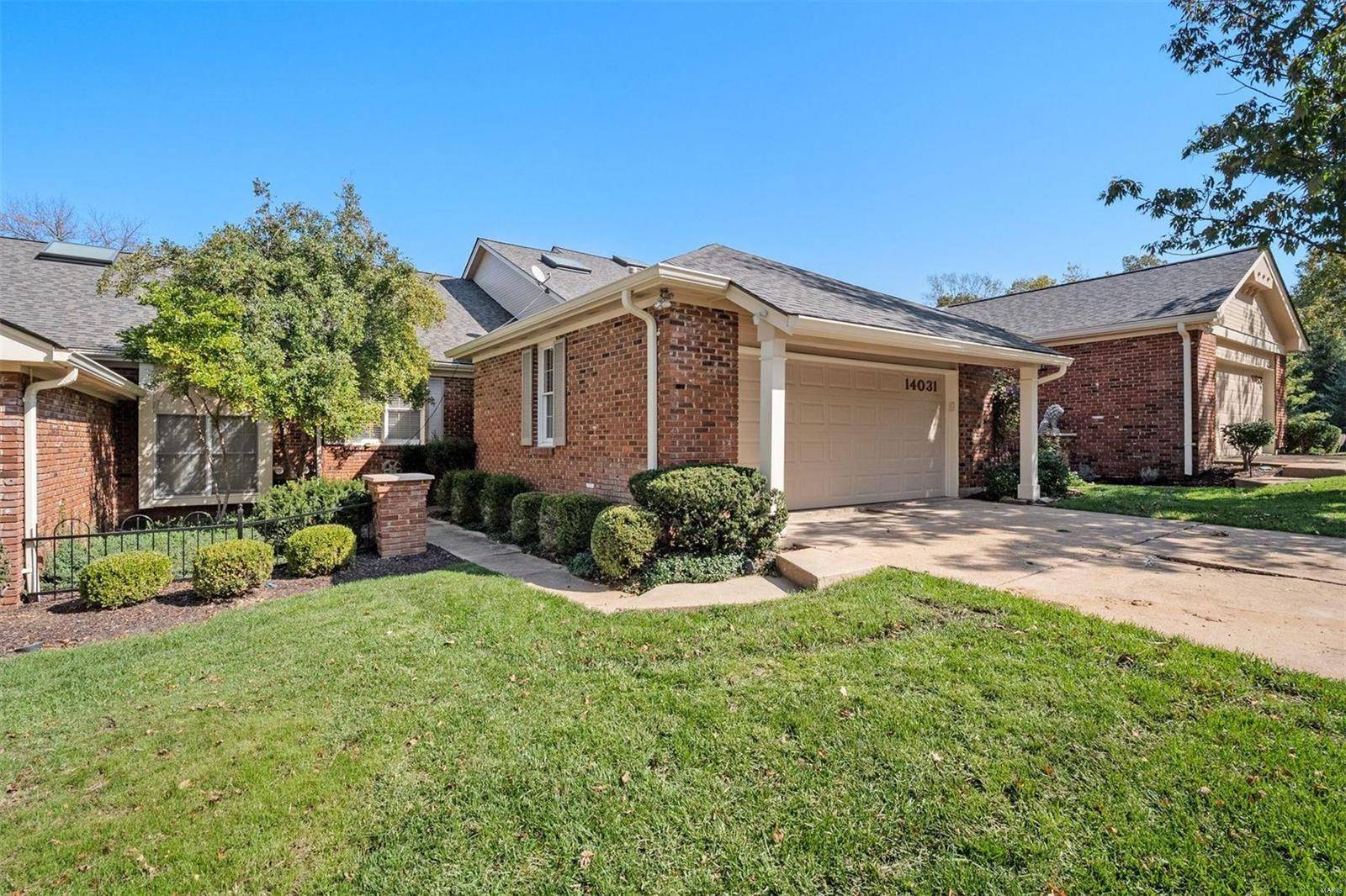 14031 Baywood Villages DR, Chesterfield, MO 63017