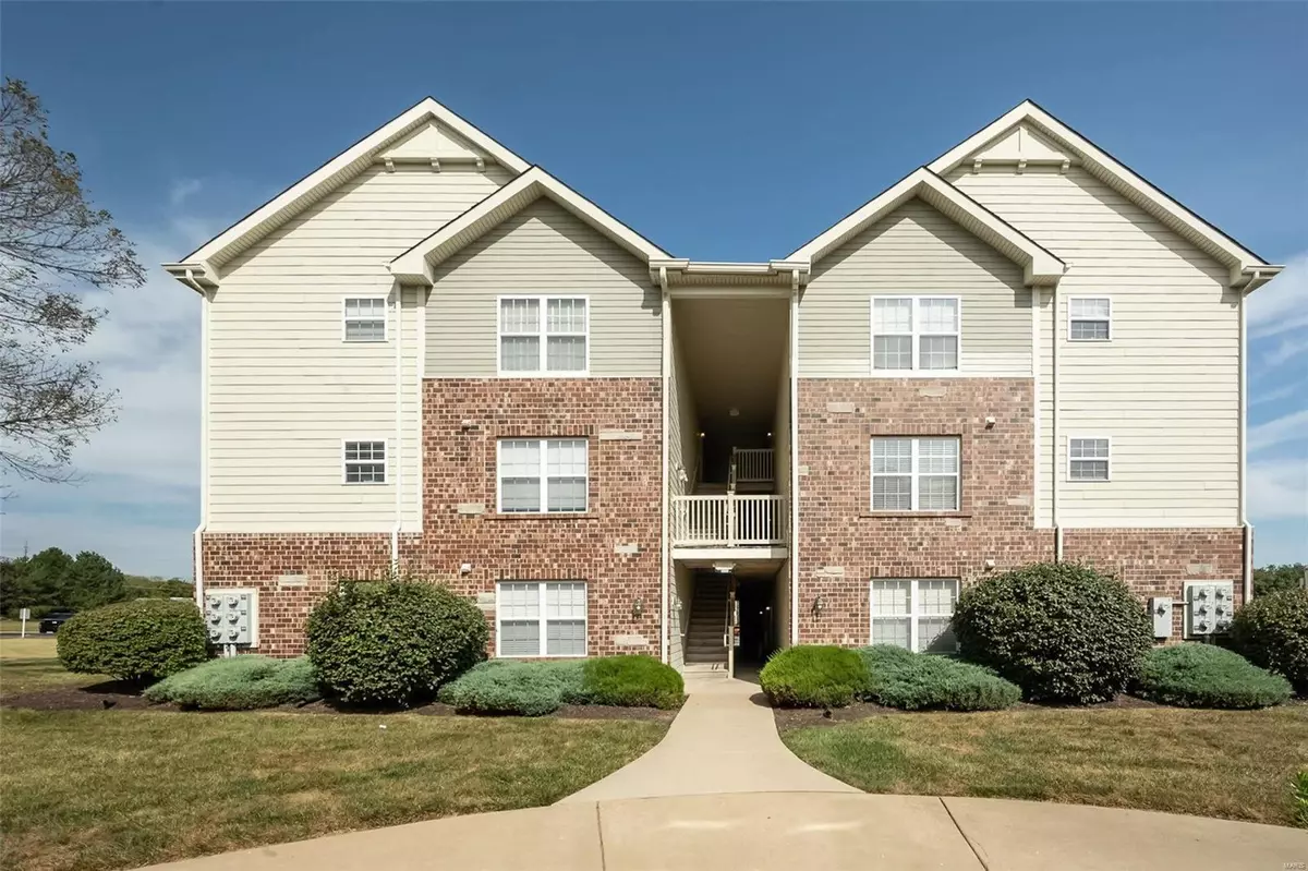 St Peters, MO 63304,1524 Piedmont CIR