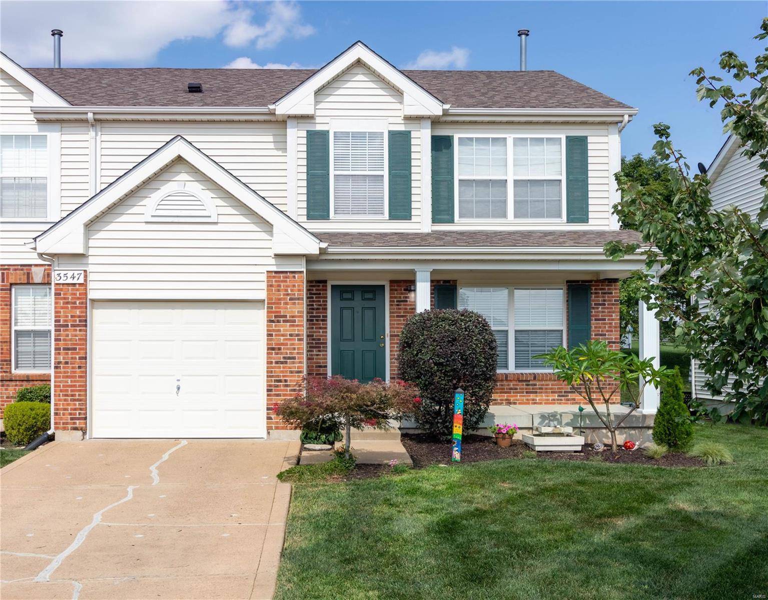 3547 Pearson Pointe CT, St Louis, MO 63129