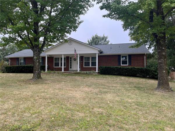 11788 Kingston DR, Festus, MO 63028