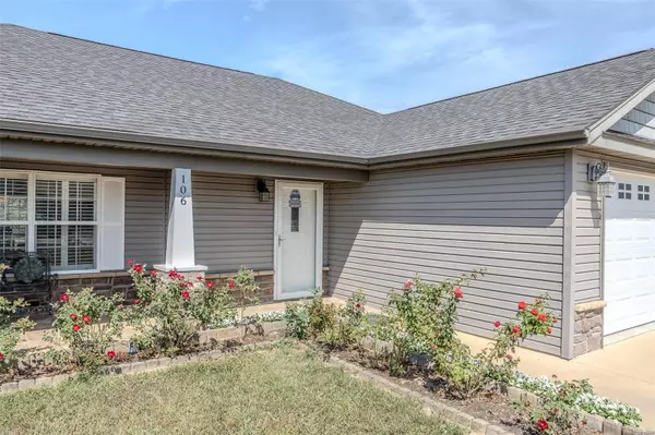 St Robert, MO 65584,106 Greythorn CT