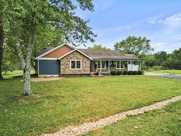 8495 M- N HIGHWAY, Mountain Grove, MO 65711