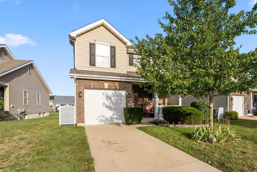 325 Burning Brook DR, O'fallon, MO 63366