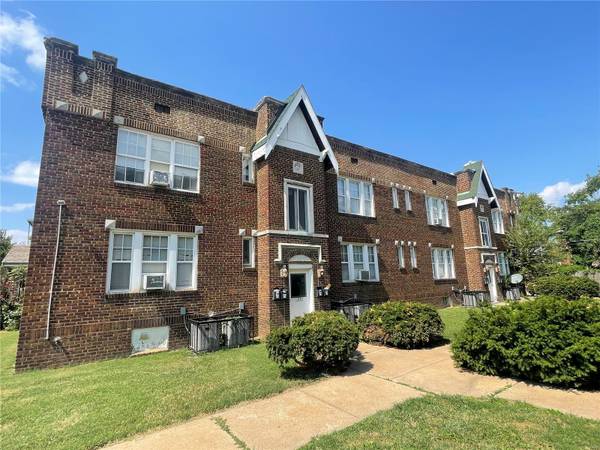 4219 Neosho ST, St Louis, MO 63116