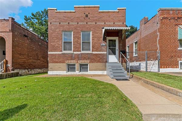 4507 Alaska AVE, St Louis, MO 63111