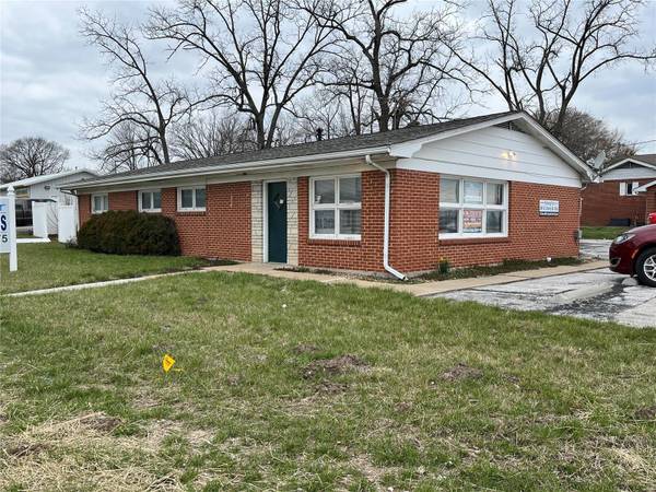 691 East Cherry Street, Troy, MO 63379