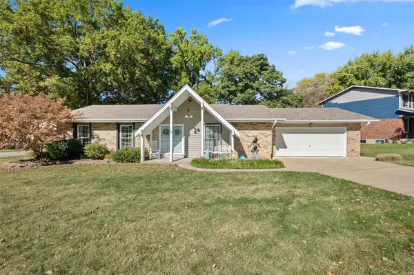 425 Hunters Ridge, St Charles, MO 63301