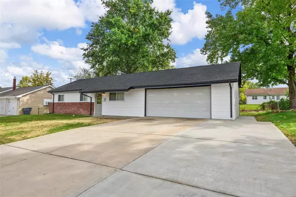 O'fallon, MO 63366,24 Saint Paul CT