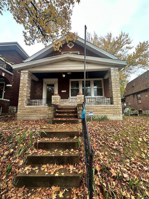 5023 Murdoch AVE, St Louis, MO 63109