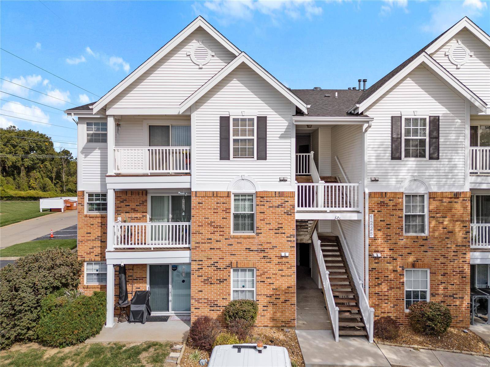 1225 Woodland Point DR #G, St Louis, MO 63146