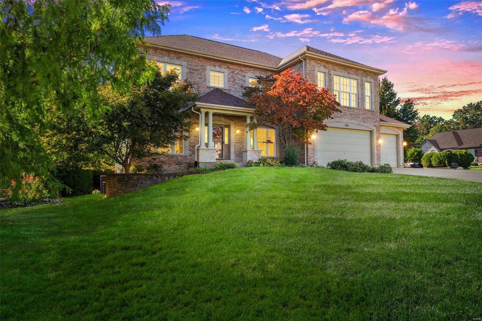 108 Heritage Station, St Charles, MO 63303