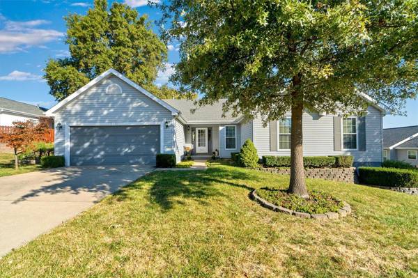 3693 Eagles Hill Ridge, St Charles, MO 63303