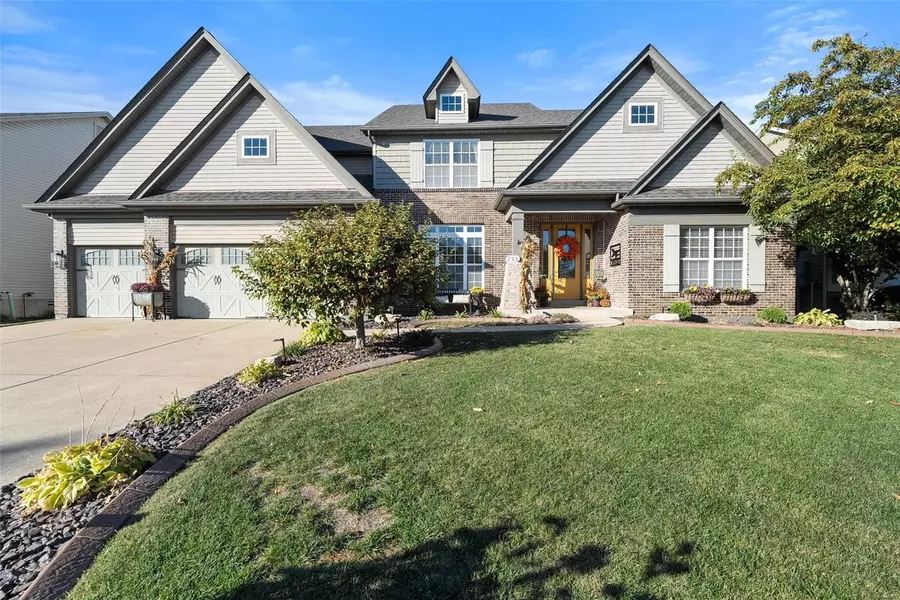 733 Oriental Lily DR, O'fallon, MO 63366