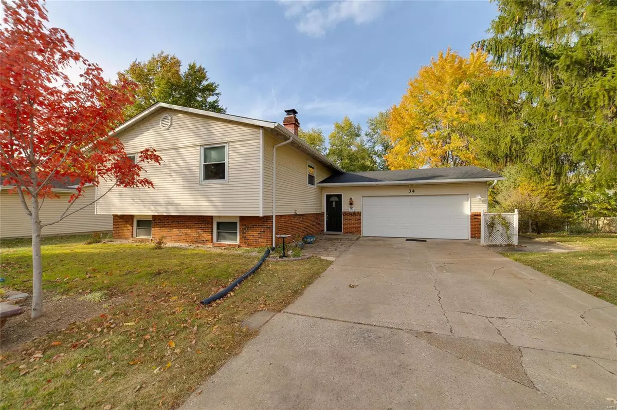 St Peters, MO 63376,34 Heather Valley CIR