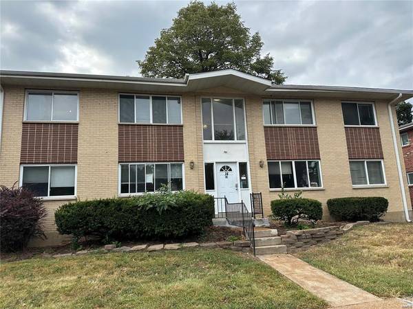 14 Bruce DR #1, Florissant, MO 63031