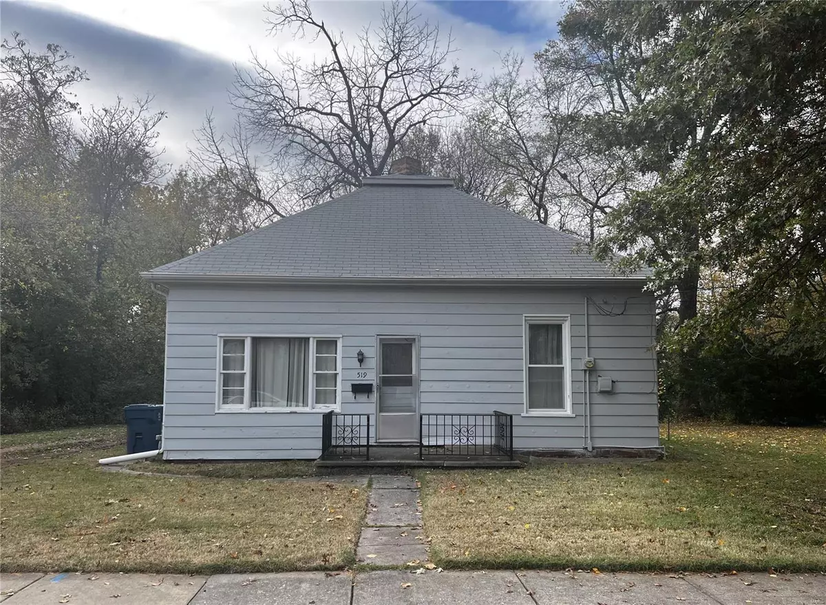 Collinsville, IL 62234,519 N Guernsey St