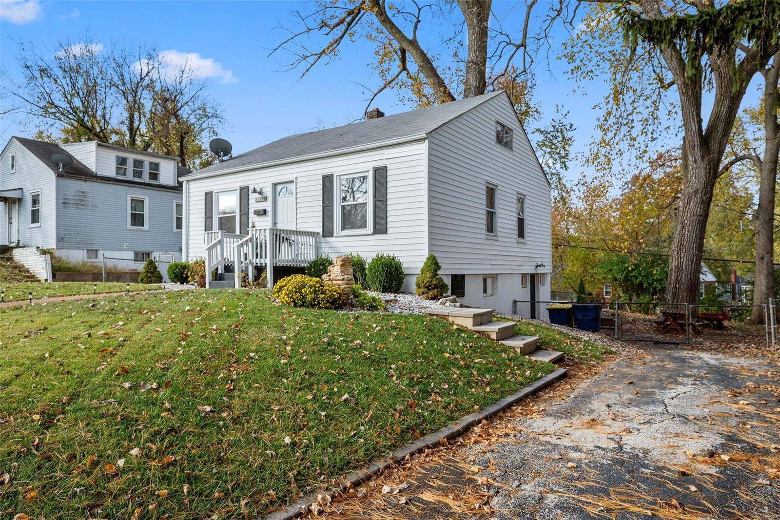 St Ann, MO 63074,3555 Saint Christopher LN