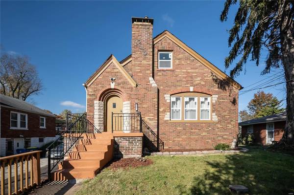 3847 Oakridge BLVD, St Louis, MO 63121