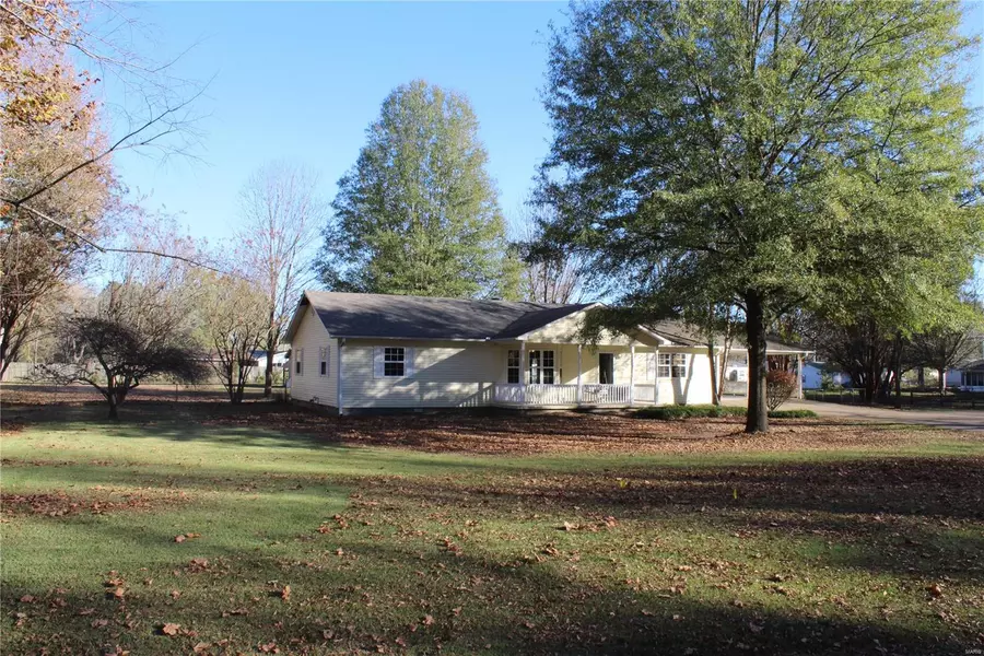 954 County Road 559, Poplar Bluff, MO 63901