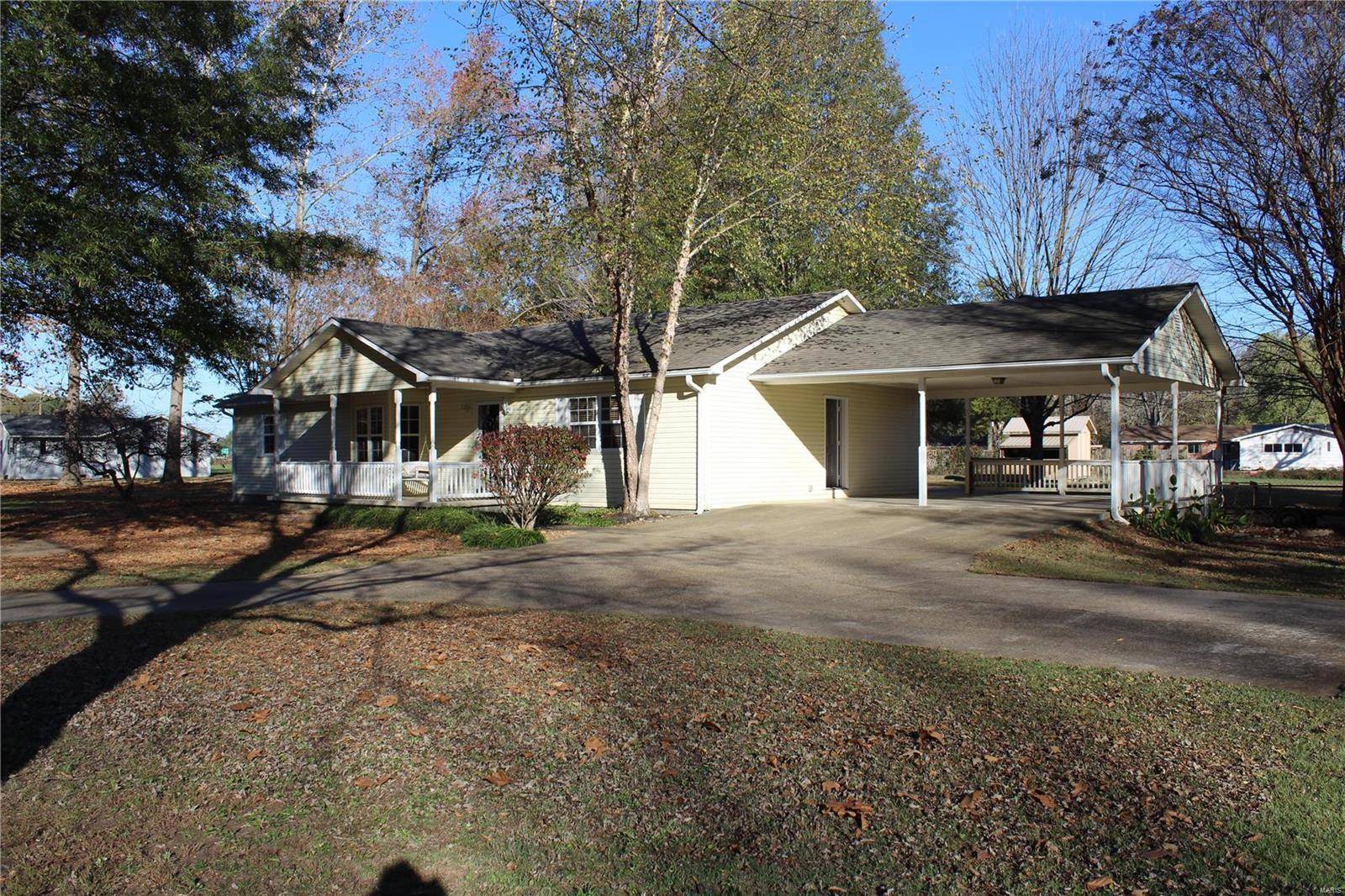 Poplar Bluff, MO 63901,954 County Road 559
