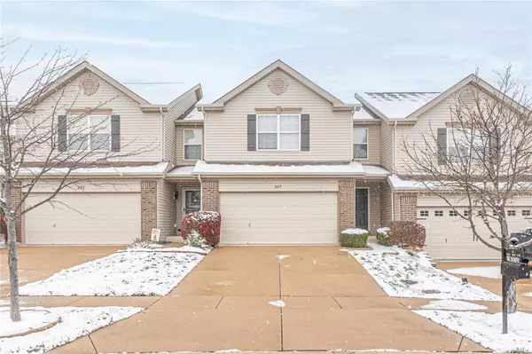 267 Shady Rock LN, O'fallon, MO 63368