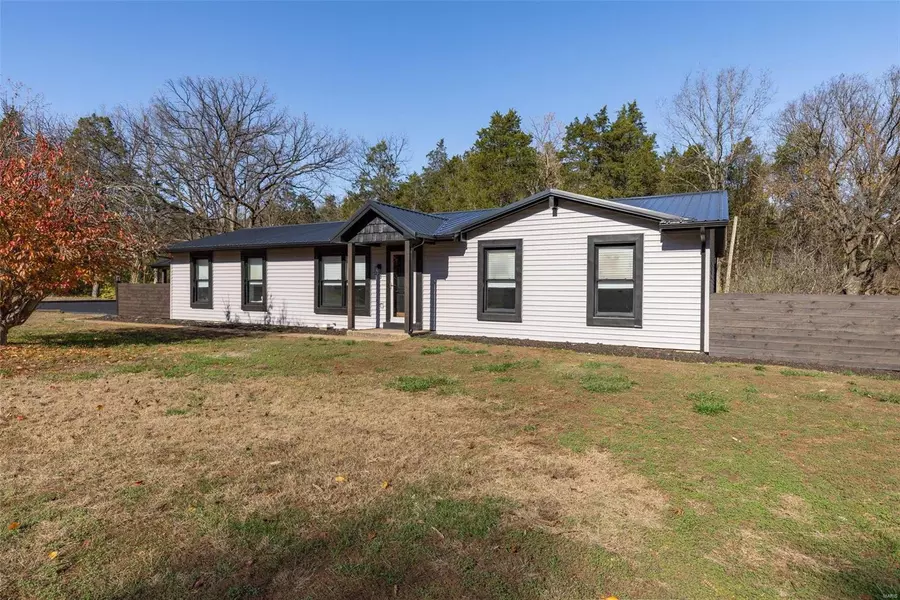 1 Laura LN, Festus, MO 63028