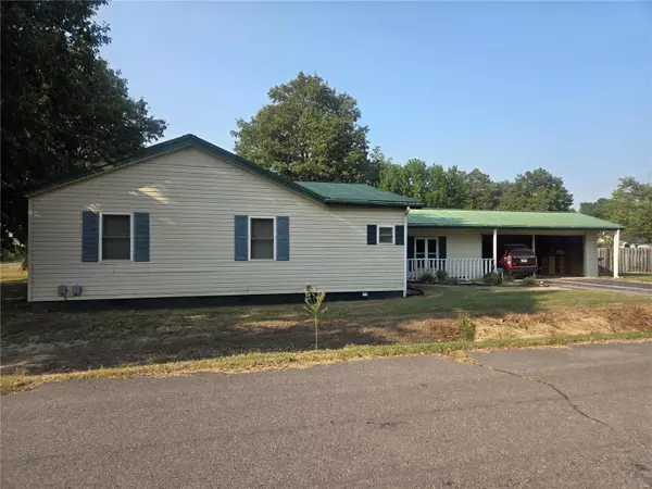 408 Burnett AVE, Risco, MO 63874