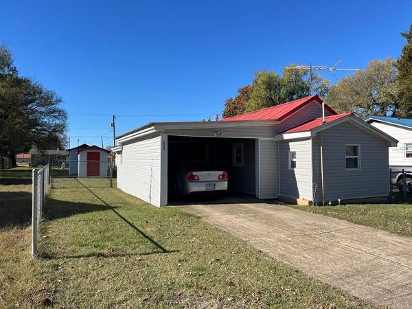 506 Fleming, Bernie, MO 63822