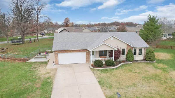 5 Briar Meadow CT, Moscow Mills, MO 63362