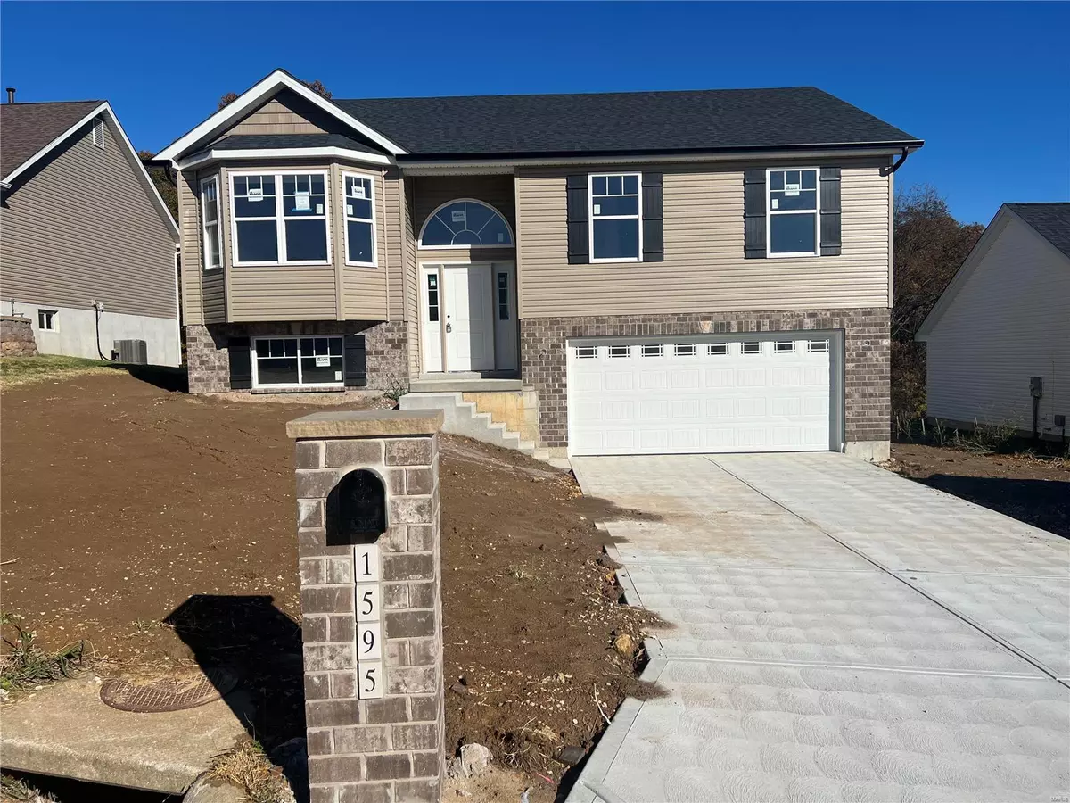 Festus, MO 63028,1595 Timberwolf (Lot 101) DR