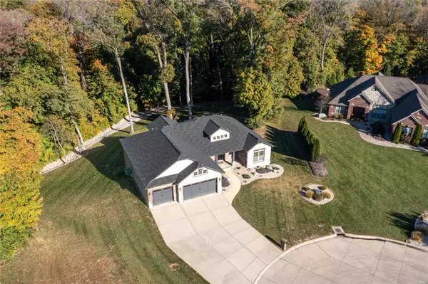 Maryville, IL 62062,93 Stonebridge Bluff