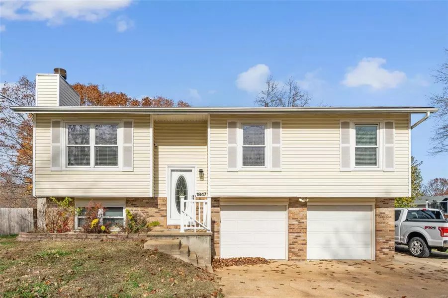 1847 Chippendale LN, Imperial, MO 63052