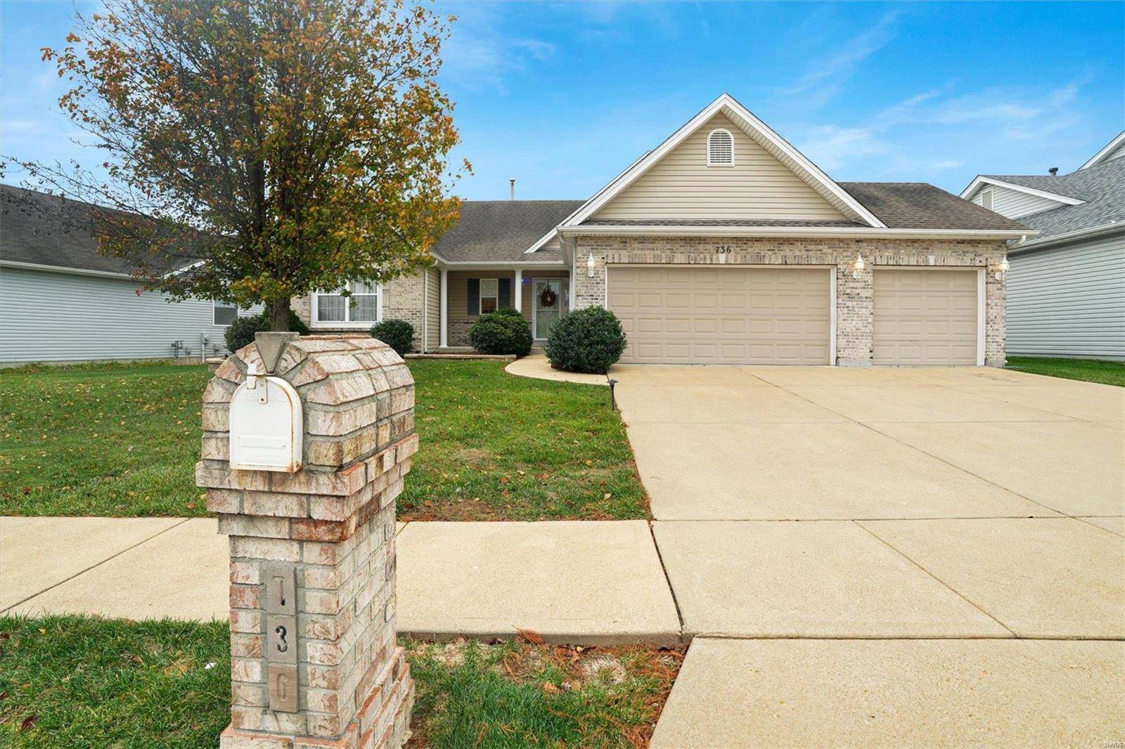 736 Berrywine LN, Arnold, MO 63010