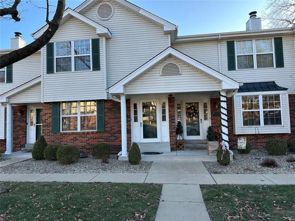 1573 Bittersweet CT #2, St Charles, MO 63303