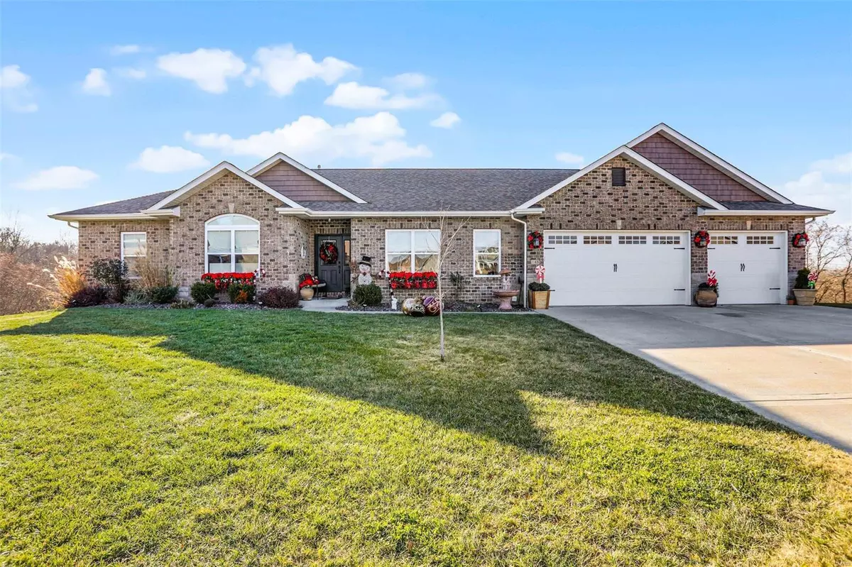 Maryville, IL 62062,148 Stonebridge Crossing DR