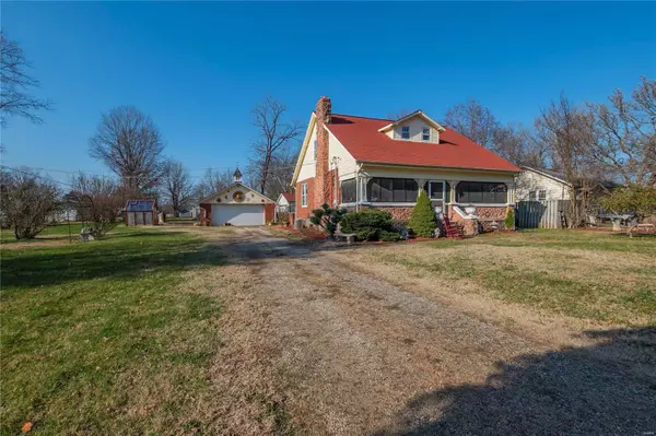 2214 Horine RD, Festus, MO 63028