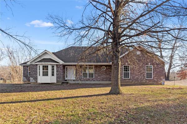 1098 Highway F, Defiance, MO 63341