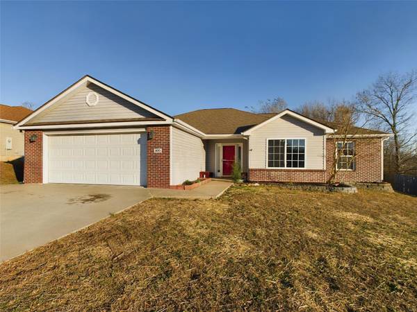 105 Pioneer CT, Waynesville, MO 65583